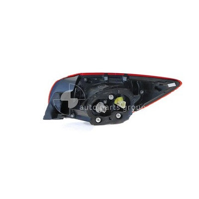 Genuine Mazda 3 BM/BN Tail Lamp LH LED (11/13-03/19)