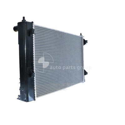 Holden Berlina Radiator Plastic Aluminium 675 x 428 x 34 mm 35 / 35 mm