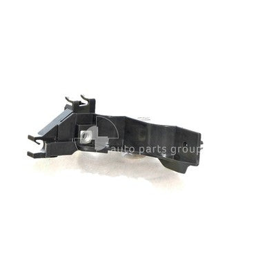Genuine Toyota Echo NCP10R/NCP13R Front Bar Bracket RH (03/99-08/05)