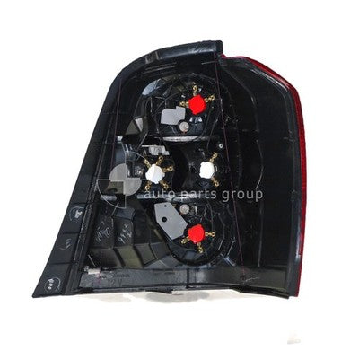 Genuine Toyota Kluger MCU28R Tail Lamp LH (08/03-08/07)