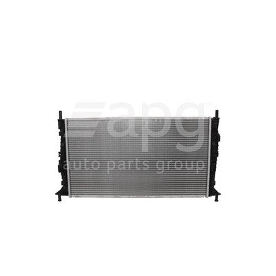 Ford Focus Radiator Plastic Aluminium 670 x 368 x 16 mm 34 / 34 mm (01/04-07/13)