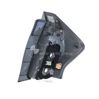 Genuine Toyota Prius-V ZVW40R Tail Lamp LH (03/12-04/15)