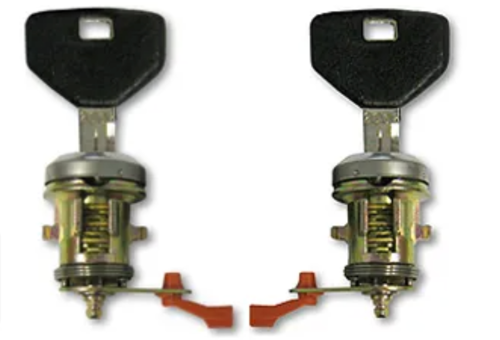 Door Lock pair for Chrysler Voyager  03/97 - 06/01