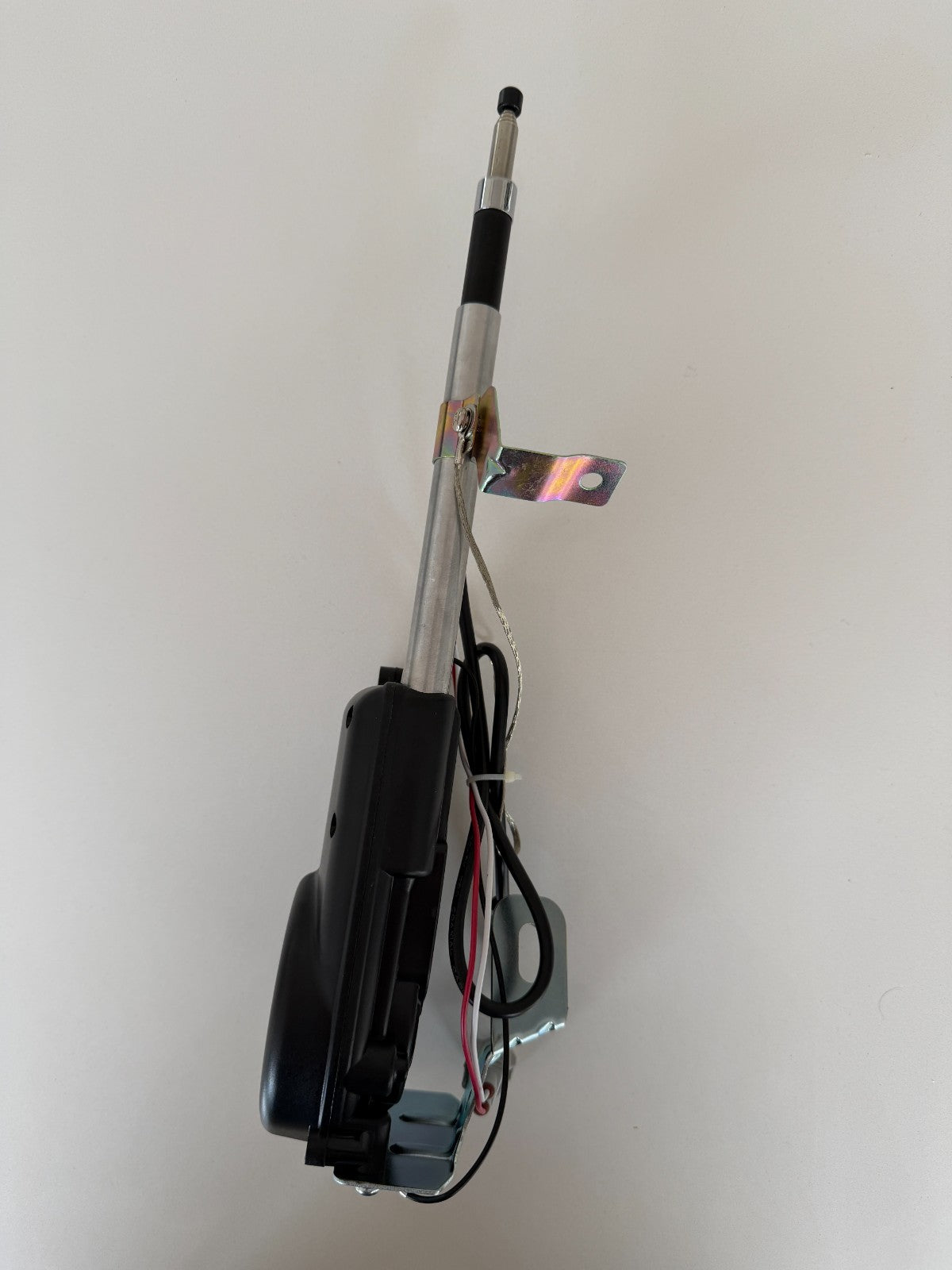 POWER ANTENNA AERIAL NEW AERIAL ELECTRIC SUIT HOLDEN COMMODORE VU VY VZ VT VX