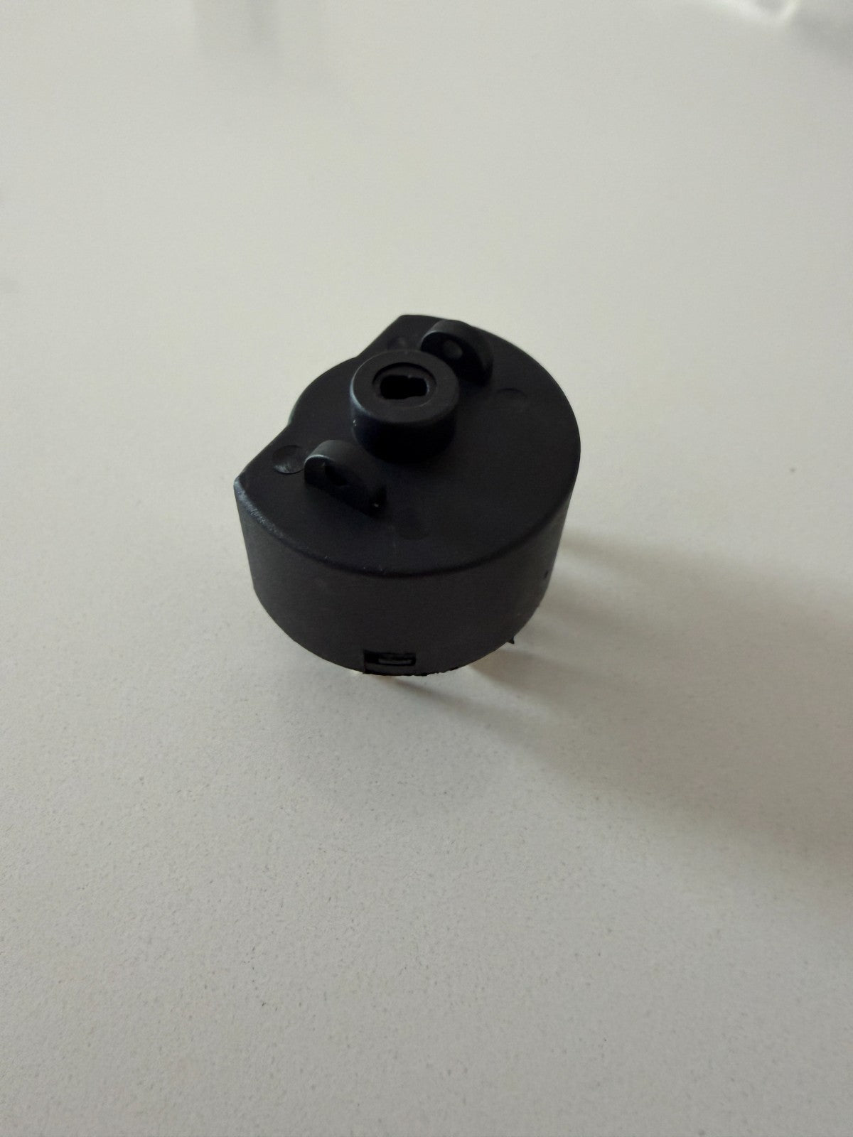 Ignition Switch For Holden Commodore Sedan VT VX VY VZ -  all models - NEW