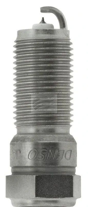 4x DENSO ITV20 Spark Plugs