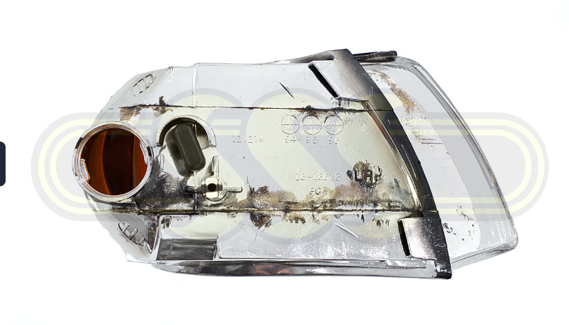 2x HOLDEN COMMODORE VN INDICATOR CORNER LIGHTS PAIR VN HOLDEN - NEW