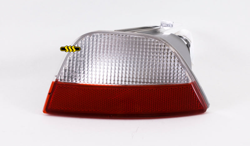 Ford Focus Bar Lamp Right Hand Rear Red Hatch Back (06/02-01/05)
