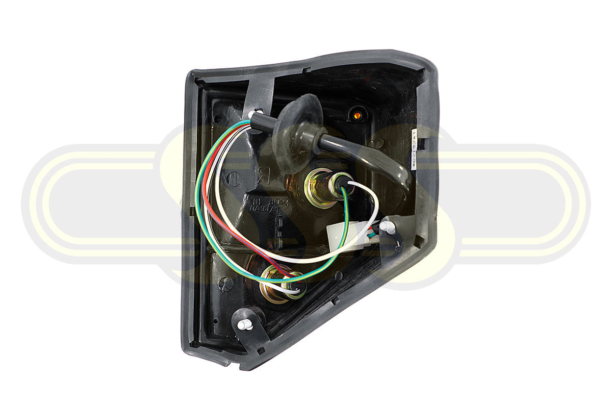 Toyota Landcruiser Corner Lamp Right Hand Black (01/85-09/99)