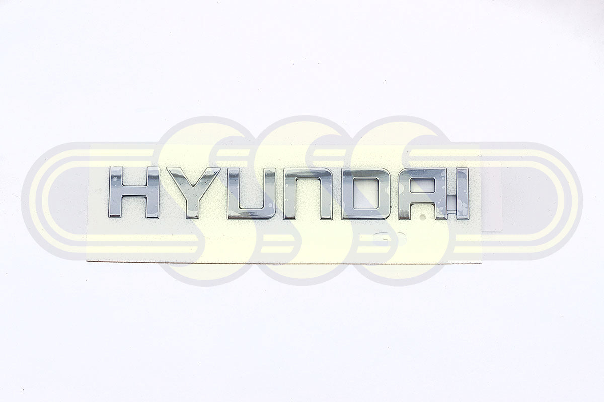 Genuine Hyundai I30 Badge/Logo *Hyundai* On T.Gate (03/12-12/14)